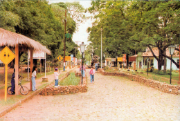 POSTACRD POSTAL PARAGUAY - ATYRA - LA CIUDAD MAS LIMPIA DE PARAGUAY CALLE PEATONAL - Paraguay