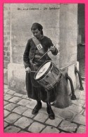 Delcampe - A La Caserne - Un Tambour - Animée - STAERCK FRÈRES - CHOCOLAT DE L'EURE MENILLES - Kasernen