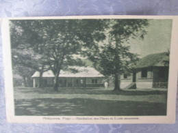 PHILIPPINES . PUGO . HABITATION DES PERES ET ECOLE MOYENNE - Philippines