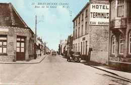 CPA - BRAY-DUNES (59) - Aspect De La Rue De La Gare Et De L'Hôtel Terminus Dans Les Années 30 - Bray-Dunes