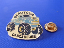 Pin´s Voiture BigFoot - Beautour Team Cascadeurs - Cascade - Monster Truck Car Crush Jump (JB47) - Automovilismo - F1