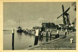 ZIERIKZEE (Zeeland) Molen/moulin - Molen ´De Haas´ (opgezeild En In Werking) En Aanlegplaats Provinciale Boot (ca. 1950) - Zierikzee