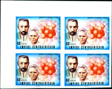 PHYSICS-PIERRE & MARIE CURIE-RADIATION-MOLECULES-NOBEL LAUREATES-IMPERF BLOCK-CENTRAFRICAINE-SCARCE-MNH-D3-09 - Physics