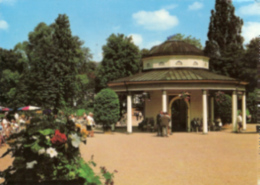 Horn Bad Meinberg - Brunnenplatz Mit Brunnentempel - Bad Meinberg