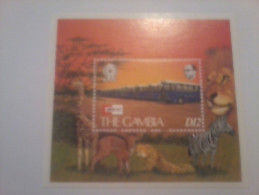 GAMBIA SHEET WILDLIFE WILD CATS FELINES TRANSPORTS BUS FAUNA FAUNE - Sonstige (Land)