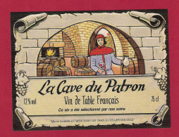 Etiquette De Vin De Table.  Cave.  Barriques. - Beaux Costumes D'Antan