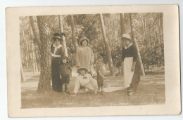 Vendée - 85 - Les Sables D'olonne Femmes Famille Dont Bonne Nourrice Carte Photo De Chavance Océan - Sables D'Olonne