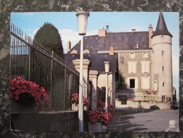 CPM, " DUN LE PALESTEL",PA 16,2è PRIX DES VILLES FLEURIES ,PLACE DE LA MAIRIE ET LA POSTE ,ED.FAROU,COUZEIX - Dun Le Palestel