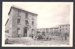 BAGNEUX - Rue D' Arcueil Et Les Ecoles - Bagneux