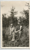 Carte Photo Chasse Gibier  Lièvre Chien  Chasseur Nommé De Sye ( 26 - Drome ) - Hunting