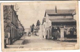 Delcampe - CPA. RUFFEC..  AVENUE GAMBETTA.     SCAN...1935.... - Ruffec
