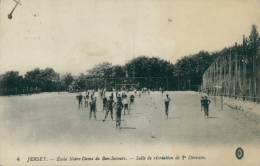 GB SAINT HELIER / Ecole Notre-Dame De Bon-Secours, Salle De Récréation De La Troisième Division / - Other & Unclassified