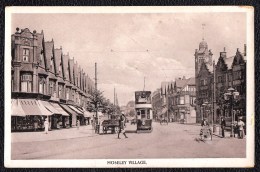 OLD PHOTO CARD " MOSELEY VILLAGE  " SUPERB ANIMATION - BUS - Birmingham