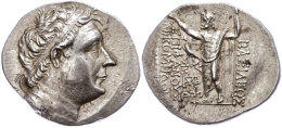 Tetradrachme (16,80g), 99 V. Chr., Nikomedes III. Av: Kopf Nach Rechts. Rev: Stehender Zeus Stratios Mit Zepter... - Non Classés