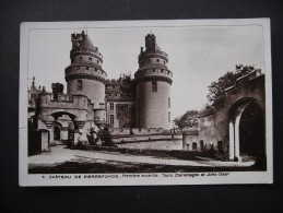 Chateau De Pierrefonds-Premiere Enceinte.Tours Charlemagne Et Jules Cesar 1935 - Picardie