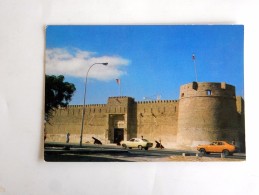 Carte Postale Ancienne : Emirats Arabes Unis , U.A.E. : DUBAI Museum, Cars - Emirats Arabes Unis