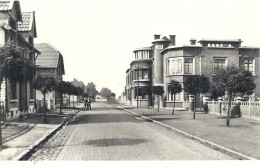 PAS DE CALAIS - 62 - SELECT 16 - 2 -  HARNES - CPSM PF NB - Route D'Annay - Groupe Scolaire Barbusse - Houdain