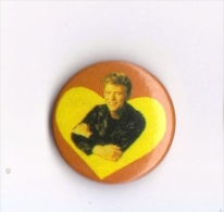 DIVERS  David Bowie " Badge " - Objets Dérivés