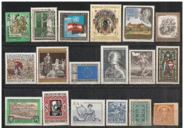 Austria/Autriche: Piccolo Lotto Di 18 Pezzi, Small Lot Of 18 Pieces, Petit Lot De 18 Pièces - Colecciones