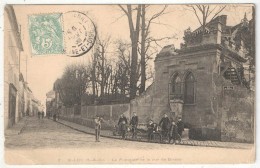 95 - SAINT-LEU - La Fontaine De La Rue De Boissy - 3 - 1906 - Saint Leu La Foret