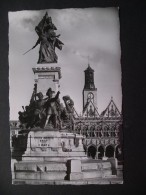 Saint-Quentin(Aisne).Monument De La Defense - Picardie