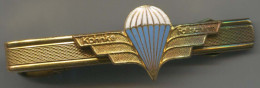 Parachuting - KOHNKE FALLSCHIRM, Germany, Enamel, Buckle, Schnalle, Vintage Pin, Badge, Length: 50mm - Parachutespringen