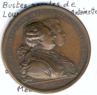 MEDAILLE CUIVRE ROUGE1782 # BUSTES LOUIS XVI ET MARIE ANTOINETTE PRESENTATION DAUPHIN A PARIS LUTECIA # GRAVEUR DU VIVI - Royaux / De Noblesse