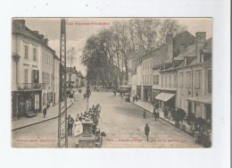 VIC BIGORRE 600 PLACE DE LA REPUBLIQUE (MARIAGE ET COMMERCES) 1917 - Vic Sur Bigorre