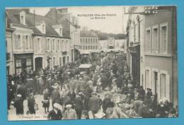 CPSM Métier Marchands Ambulants Le Marché MARQUISE 62 - Marquise