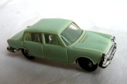 VOITURE - AUTOMOBILE - SIMCA 1500  Vert D'eau - Micro NOREV 1/86 - Scala 1:87