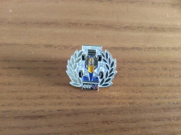 Pin´s * "elf WORLD CHAMPION 1992" (Formule 1 Jaune) - Automobile - F1