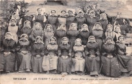 ¤¤  -   LA TURBALLE    -   TRESCALAN   -  Jeunes Filles Du Pays En Costumes De Fêtes   -  ¤¤ - La Turballe