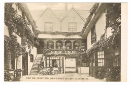 RB 1097 - Early Postcard - New Inn Courtyard & Pilgrims Gallery - Gloucester - Gloucester