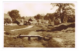 RB 1097 - Real Photo Postcard - Upper Slaughter - Gloucestershire Cotswolds - Autres & Non Classés