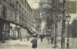 PARIS -Boulevard Des Fillesdu Calvaire - Marchand De Cartes Postales - Arrondissement: 03