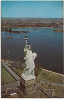 Aerial View Of The Statue Of Liberty, New York Harbor, Unused Postcard [17443] - Statue De La Liberté