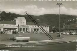 Dillenburg - Bahnhofsvorplatz - Foto-AK - Verlag Cramers Kunstanstalt Dortmund Gel. 1965 - Dillenburg