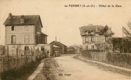 Dép 78 - Voitures - Automobile - Le Perray En Yvelines - Hôtel De La Gare - état - Le Perray En Yvelines