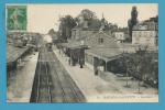 CPA Chemin De Fer Cheminot Arrivée Du Train En Gare MAISONS LAFFITTE 78 - Maisons-Laffitte