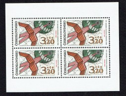 1969   Congrès De L'UPU Tokyo  Mi 1903  En Petit Feuillet De 4  ** MNH - Unused Stamps