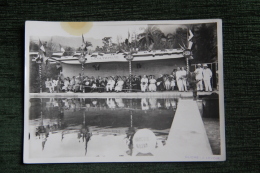 Photographie De L'inauguration De La Piscine De ST DENIS En 1933, Cliché De J. LEVOIR - Lieux