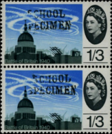 GREAT BRITAIN 1965 WWII Air Battle St Paul's Cathedral 1/3 School Training Stamp PAIR - Variétés, Erreurs & Curiosités