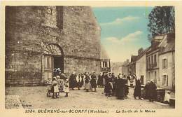 - Morbihan -C554 - Guemene Sur Scorff - Sortie De La Messe - Carte Bon Etat - - Guemene Sur Scorff