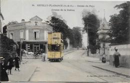 CPA Neuilly Sur Seine  Hauts De Seine Non Circulé Tramway Boulangerie - Neuilly Sur Seine