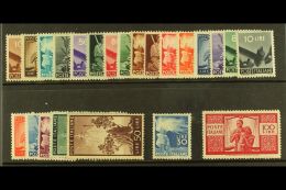 1945 "Democracy" Set Complete, Sass S130, Very Fine NEVER HINGED MINT, The 100L With Raybaudi Photo Certificate.... - Non Classificati