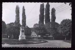 91 Essonne Draveil Place Du Docteur Rouffy 1956 Lemoine COMBIER Carte Pliée - Etrechy