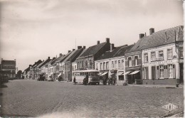 59 - STEENVOORDE - Grand Place - Steenvoorde