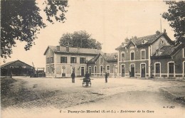 71 PARAY LE MONIAL - Extérieur De La Gare - Paray Le Monial