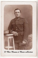 46 EME REGIMENT - CARTE PHOTO MILITAIRE - Characters