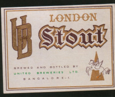 UB London Stout (United Breweries, Bangalore - India), Beer Label From 60`s. - Beer